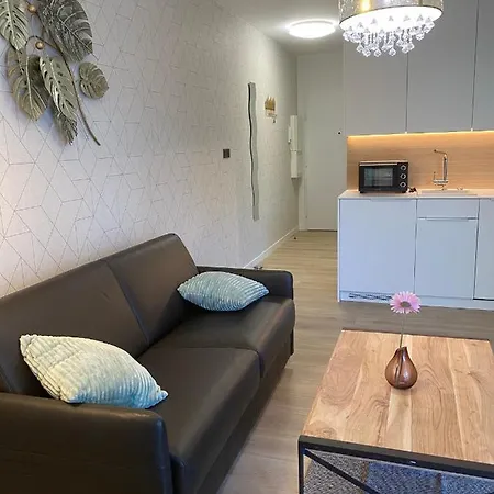 Ive4hil/on Pinea Apartman *